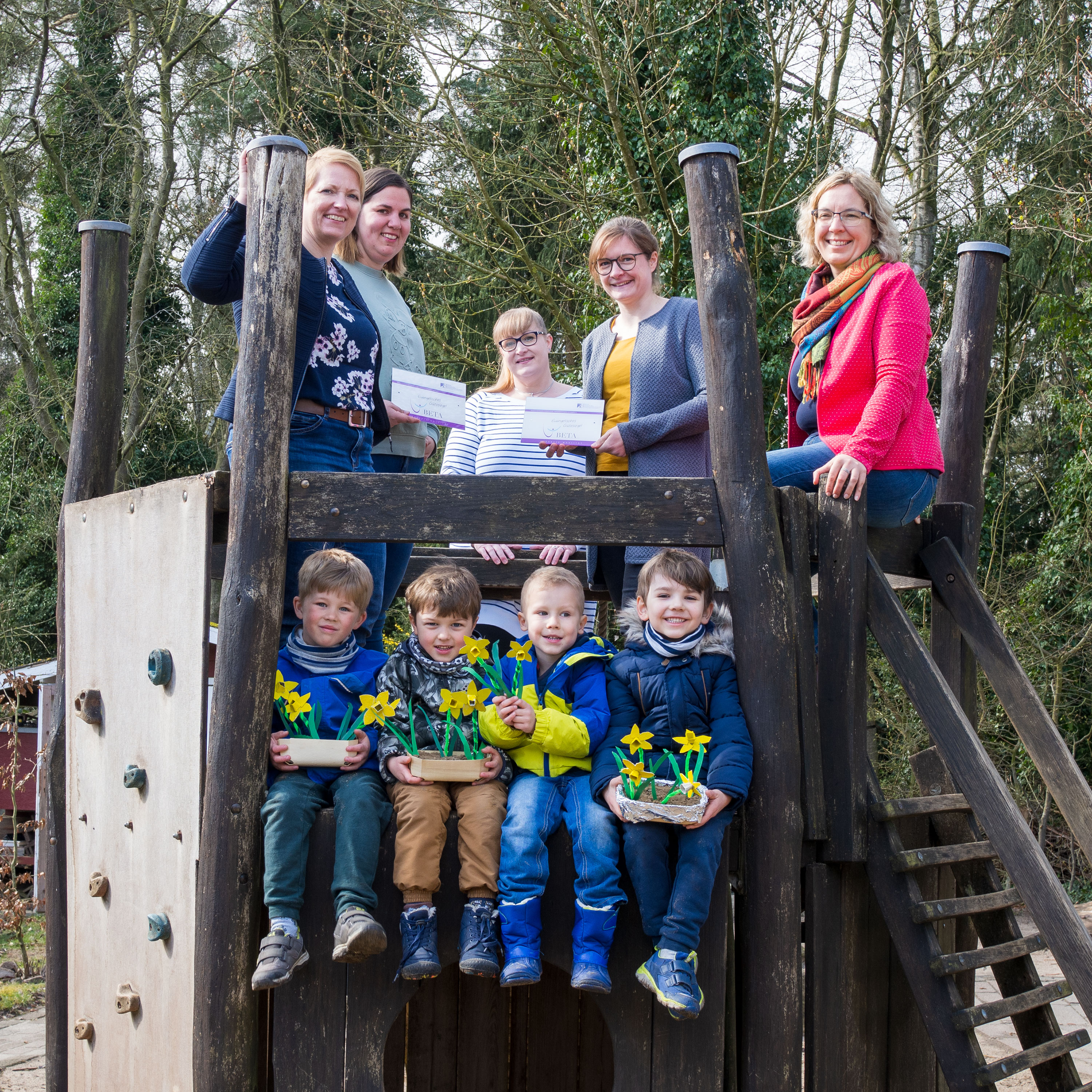 Stephanie Grümmer, Lena Lindner, Janine Kleinmeier, Laura Ider, Susanne Mißfeldt (v. l.)