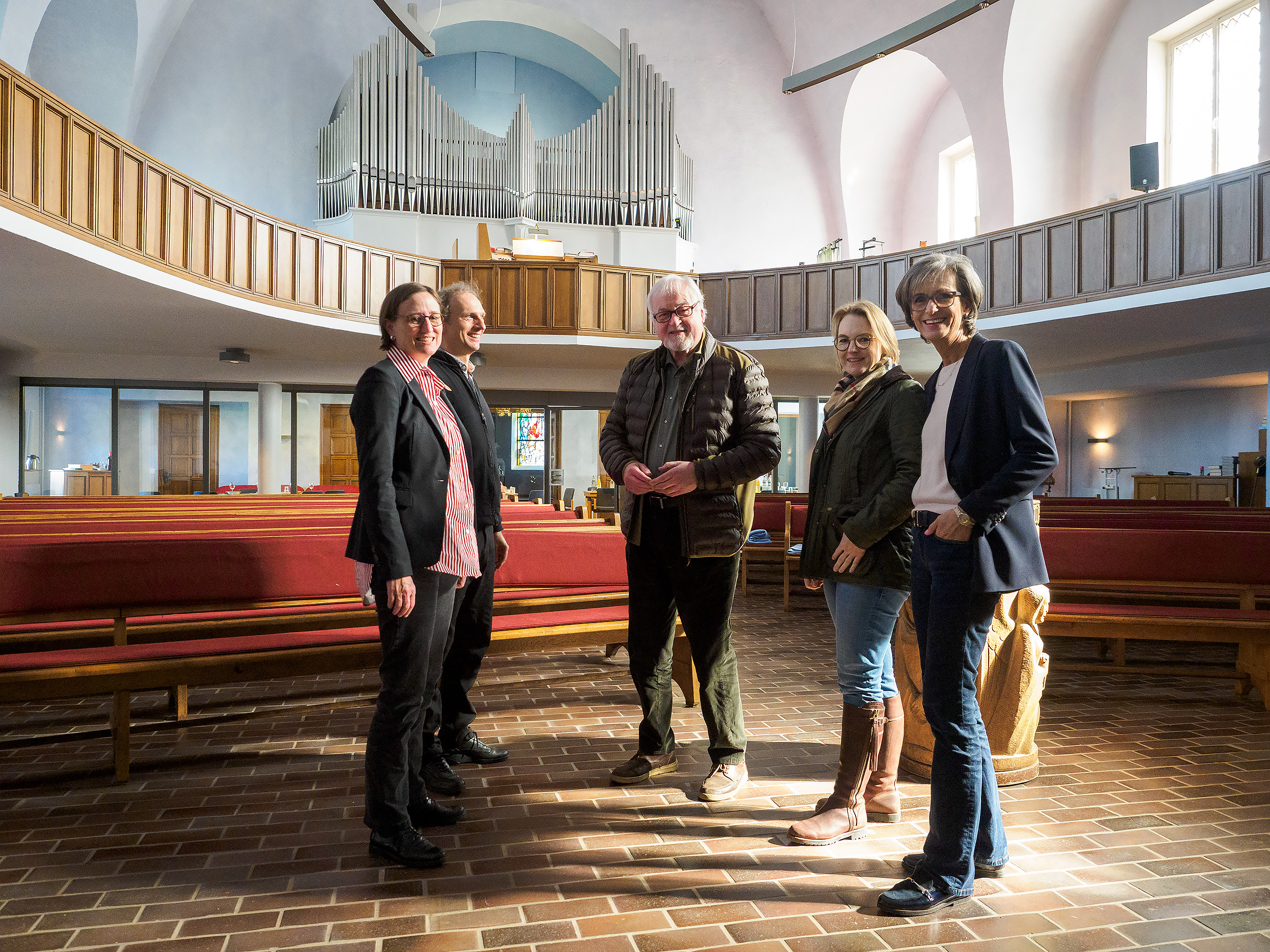 Mirjam Kull, Sven Thomas Haase, Peter Harry Carstensen, Melanie Bernstein und Babett Schwede-Oldehus (v. l.)